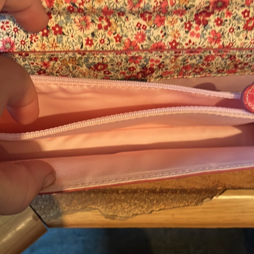 Purse! - Picture 4 of 5